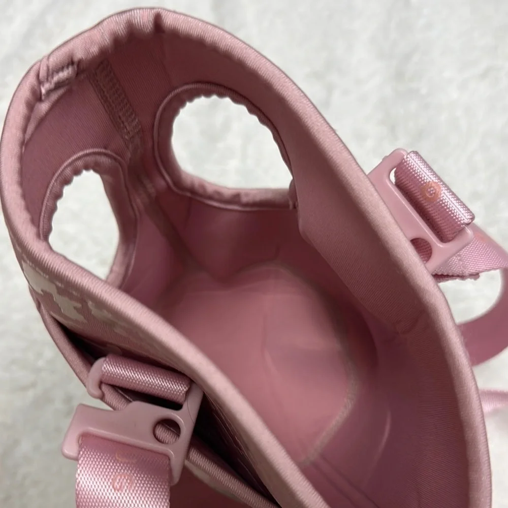 HydroJug Pink Crossbody Bottle sleeve with Glossy Animal Print - Picture 3 of 3